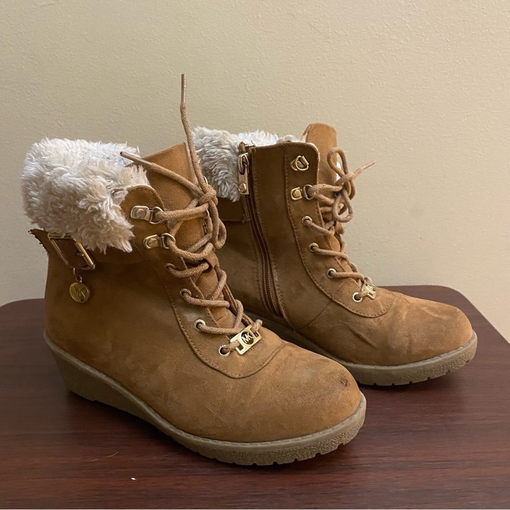 Michael Kors Myra Wendee 2 Wedge Winter boots